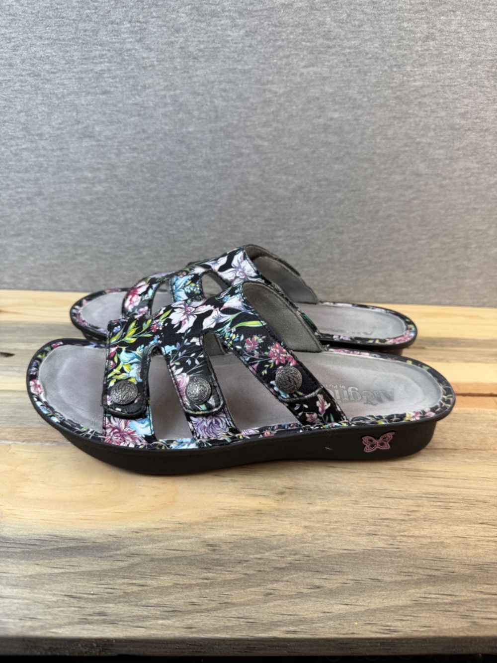 Alegria Leather Floral Sandals Black Butterfly Velcro Closure Size 11 EU 42 - Picture 9 of 16